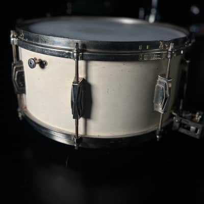 Vintage 1936 Ludwig & Ludwig 6.5x14" Super Solid 1ply Maple Snare Drum in White Duco & Nickel Plated Hardware image 7