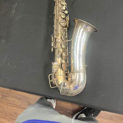 York Alto Saxophone 1930's image 3