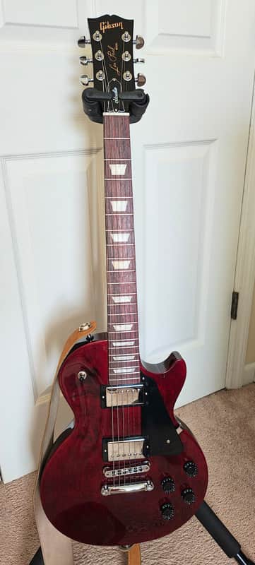Gibson Les Paul Studio without Fretboard Binding 2022 - Wine Red image 1