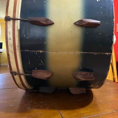 Rolling bomber Slingerland Radio King Kick 1940’s - Dark blue and silver image 7