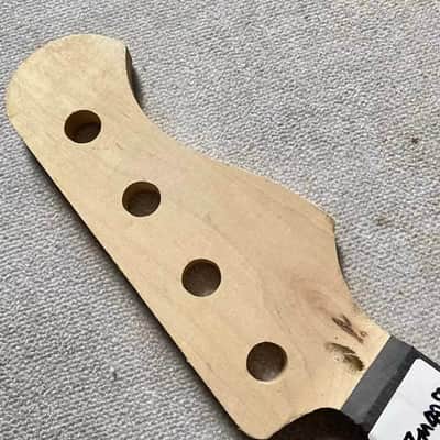 Maple Wood 4 String Jazz Bass Style Neck, Fretless Rosewood Fingerboard image 6