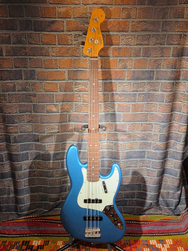 Fender 2023 Vintera II '60s Jazz Bass Rosewood Fretboard Lake Placid Blue image 1