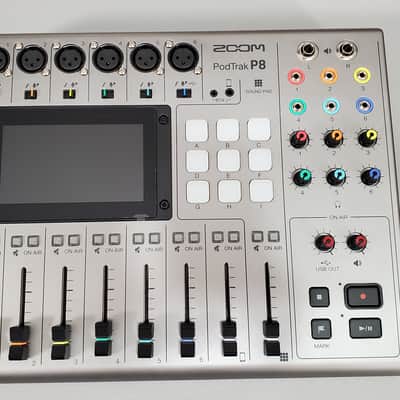 Zoom PodTrak P8 Multitrack Recording Mixer - Gray image 2