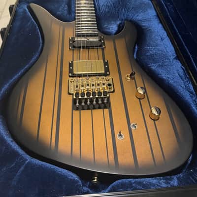 Schecter Synyster Custom-S (Goldburst) W/ OHSC image 3