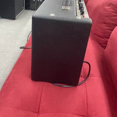 Tech 21 Trademark 10 1x8 Modeling Guitar Amp - Black image 5