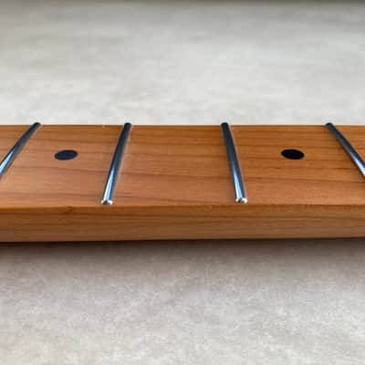 Roasted Maple Stratocaster neck - Nitro Satin - SS Frets - Bone nut image 9