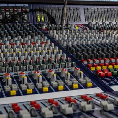 Midas Legend 3000 40 channel Console 1990's - with flight case and stand image 8