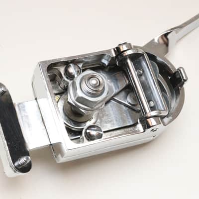 Slingerland Zoomatic Throw Off Strainer, with Clamp Connection, Smooth Action, No Slipping, No Jamming - 1960s / INSPECTED & TESTED image 8