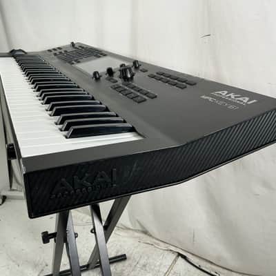 Akai MPC Key 61 Standalone Workstation Synthesizer - Black image 13