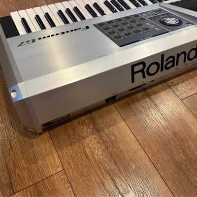 Roland Fantom G7 Music Workstation 76 Keys......EXCELLENT image 7