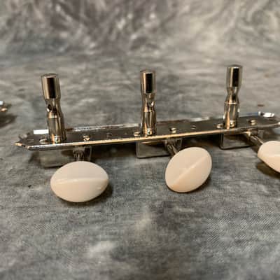 Allparts Kluson Style Tunes For Slot Head image 3