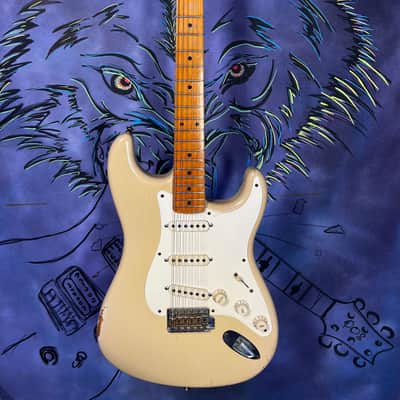 USED 2009 Fender Custom Shop Stratocaster 1956 Relic - Dessert Sand image 2