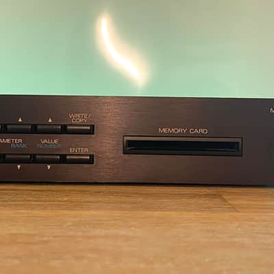Roland U-110 PCM Sound Module 90’s + memory card 100% fully working order image 3