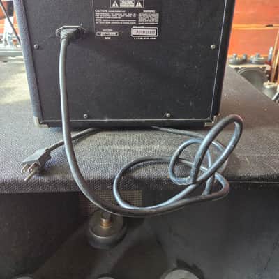 Fender Frontman 15G guitar amp 2010?, 2015? - Black image 5
