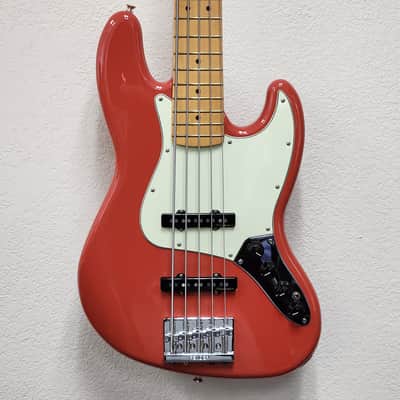 Fender Player Plus Jazz Bass V with Maple Fretboard 2023 - Present - Fiesta Red image 1