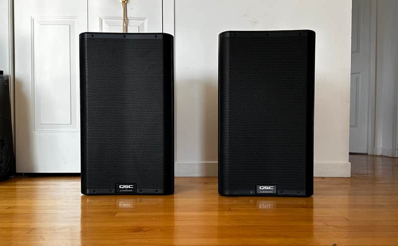 ( PAIR ) QSC K12.2 2-Way 2000-Watt 12" Active Loudspeaker - Excellent Condition image 1