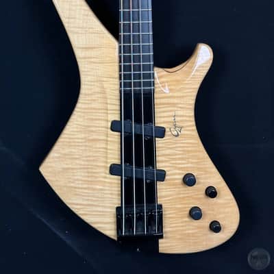 Cyan streamline bass from the 90`s in natural finish with bag image 3