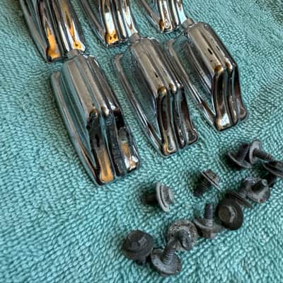 Rogers 6 Beavertail Vintage Tom Drum Lugs - part # 609322 - Lot #01 60s 70s - Chrome image 2