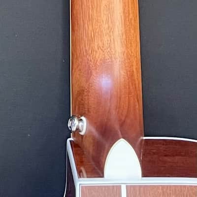 D'Angelico Premier Mott Grand Auditorium Cutaway Acoustic Bass with OHSC and Electronics 2010s - Natural image 6