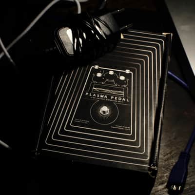 Gamechanger Audio Plasma Pedal High Voltage Distortion Unit 2010s - Black image 3