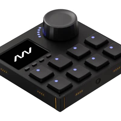 Intech Studio GRID3 VSN1-L Jogwheel + Screen MIDI Controller (Left Screen) [B-STOCK] image 2