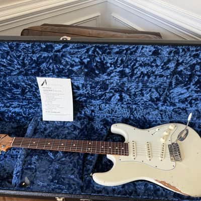 Tom Anderson Guitarworks Icon Classic - Olympic White - In-Distress Level 2 image 4
