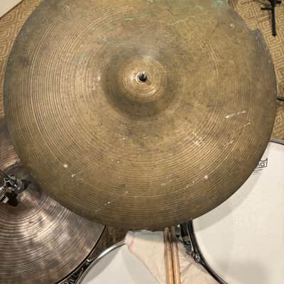 A. Zildjian 18