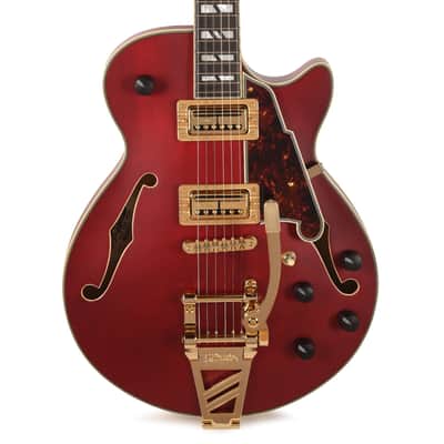 D'Angelico Deluxe Bobby Weir 3 Semi-Hollow Satin Trans Wine image 2