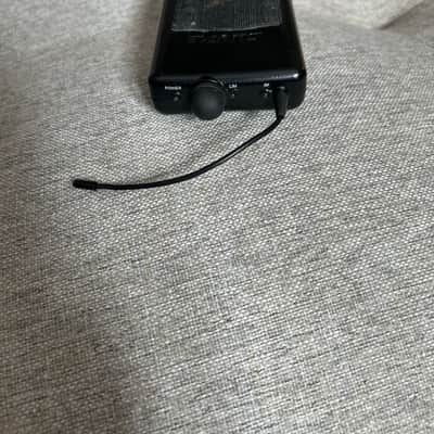 Shure PSM200/P2R-H2 In ear system Mid 2010 image 4