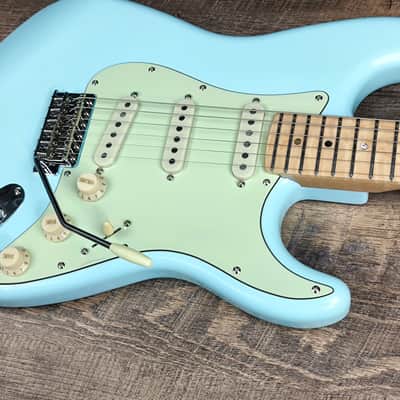 MyDream Partcaster Custom Built - Sonic Blue Flamed JM Silver Strat image 6