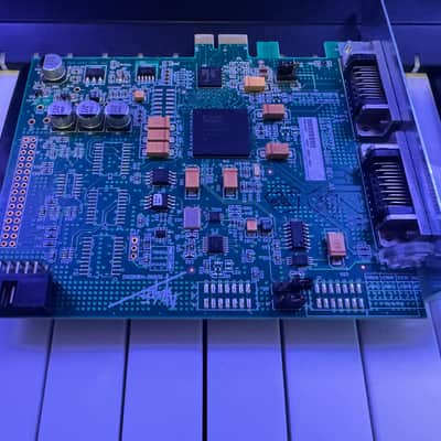 Apogee Symphony 64 PCIe card w Cable image 3