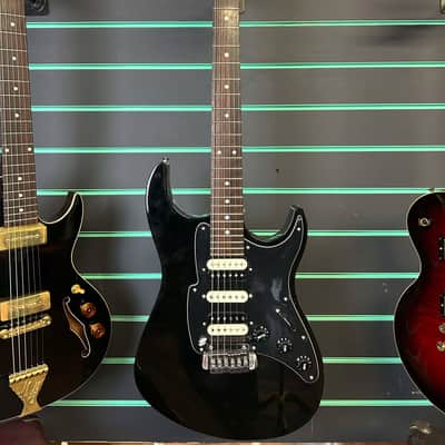 Fret King Super-Matic Gloss Black Electric Guitar image 2
