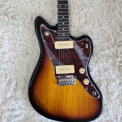 Tagima TW61 Offset Electric Guitar w/P90s, Sunburst Finish - B-stock - Jazz Mstr image 1