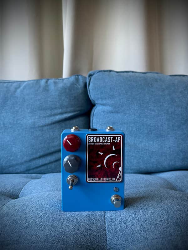 Hudson Electronics Broadcast-AP Ariel Posen Signature 2020 - Blue image 1