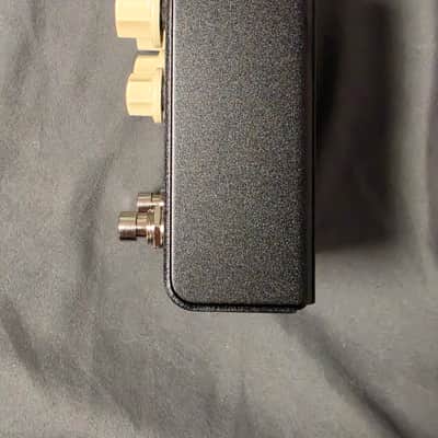 Strymon Flint Reverb and Tremolo V2 2022 - Present - Black image 2