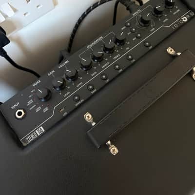 Blackstar ID Core stereo 150 with footswitch image 3