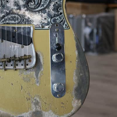 Fender Custom Shop Super Heavy Relic 1960 Telecaster - AAA Rosewood Fingerboard, Aztec gold w/ Black Paisley Pickguard image 3