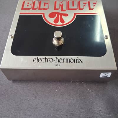 Electro-Harmonix Big Muff Pi Silver/Black/Red W/Orig Box, cable, & paperwork *** FREE SHIPPING *** image 3