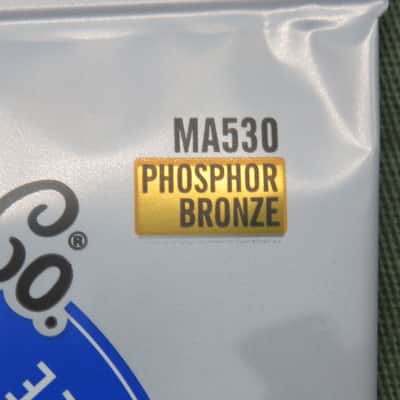 Martin & Co. MA530 Authentic SP Extra Light Phosphor Bronze 10-47 Acoustic Strings image 2