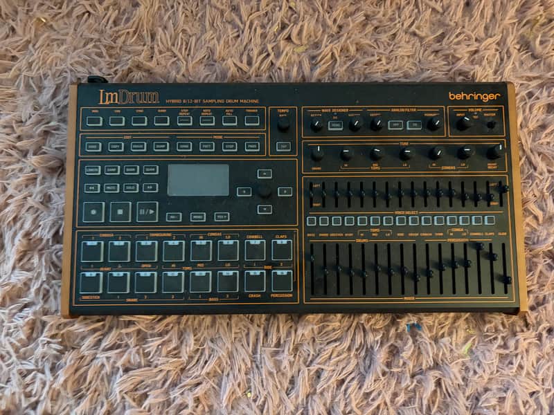 Behringer LM Drum Hybrid 8/12-Bit Sampling Drum Machine