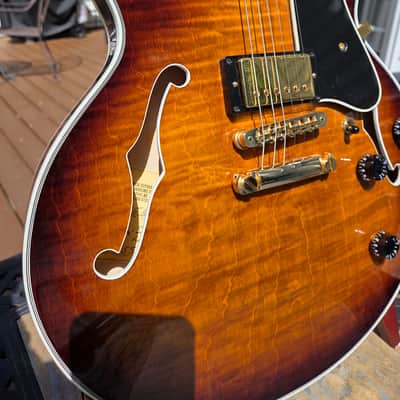 Heritage Custom Shop H-555 2015 - Sunburst image 10