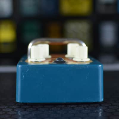 Orange Kongpressor Analog Class A Compressor Pedal 2010s - Blue/Orange Graphic image 4