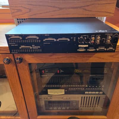 Digidesign/Avid Digidesign 192 Pro Tools HD Interface 8x8x8 with Analog Input / Analog Output / Digital I/O Cards 2000s - Silver image 7