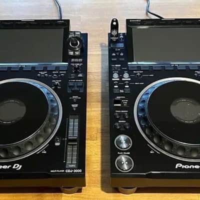 Pioneer CDJ-3000 DJ Multi-Player 2023 - Present - Black image 3