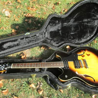 Washburn HB30TSK 335 Dot Neck Copy Guitar, 2012, HSC, Mint image 1