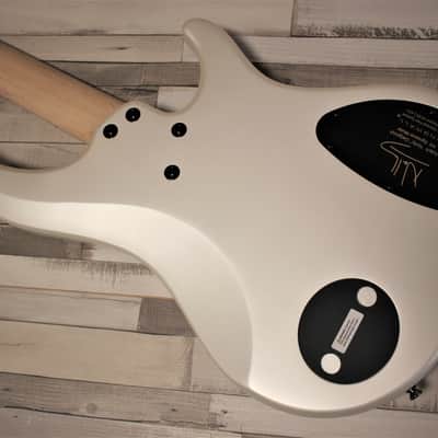 Dingwall Combustion 4 NG3 Lefty! Ducati White Pearl image 8