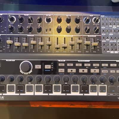 Arturia MiniBrute 2S Desktop Synthesizer 2018 - Present - Black