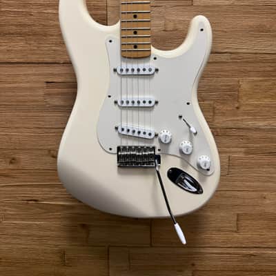 Fender Jimmie Vaughan Stratocaster Guitar -1997 - MIM- Olympic White 7lbs 14oz w/Roadrunner gig bag image 4