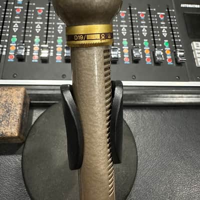 AKG D 19 Cardioid Dynamic Microphone 1960s - Gold/Gray image 12
