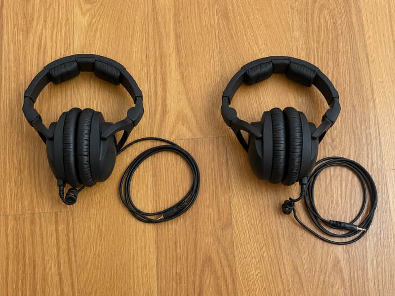 Sennheiser HD 300 PRO Closed Back Headphones 2022 - Present - Black image 1